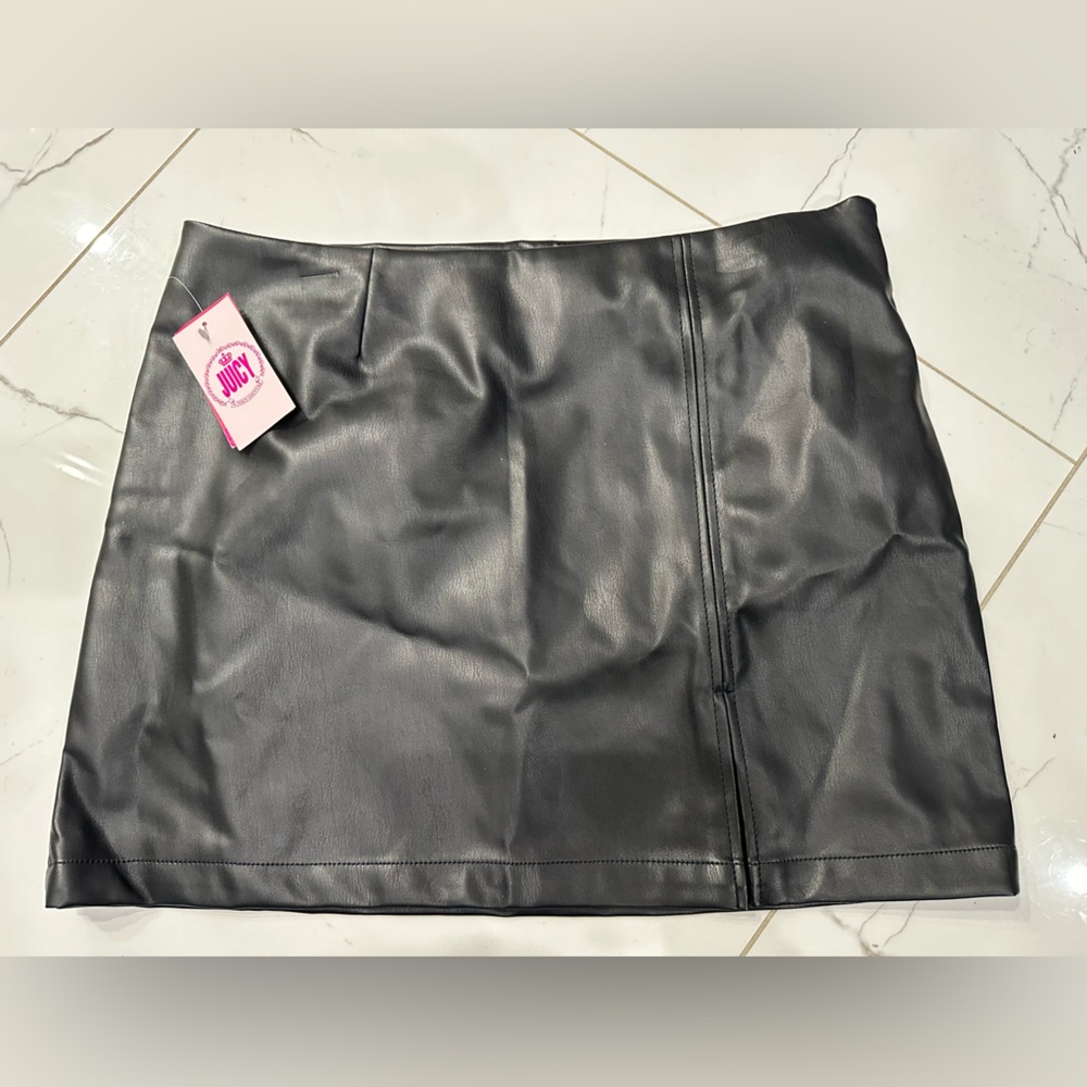 Juicy couture skirt